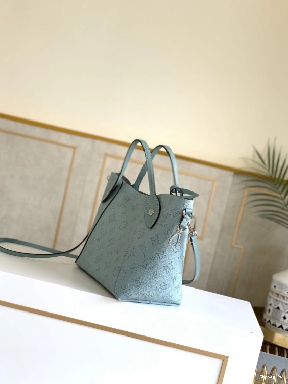 VUITTON PM HINA LOUIS 0807